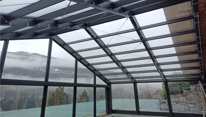 Coperture mobili in alluminio estruso